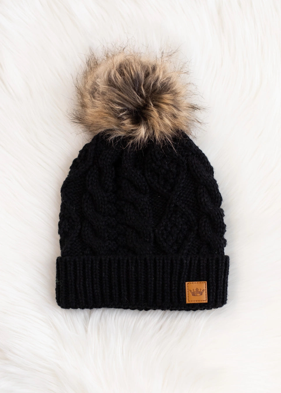 Cable Knit W/ Natural Pom Hat