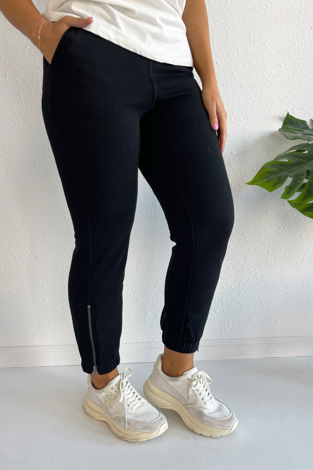 Zip Bottom Classic Jogger Set