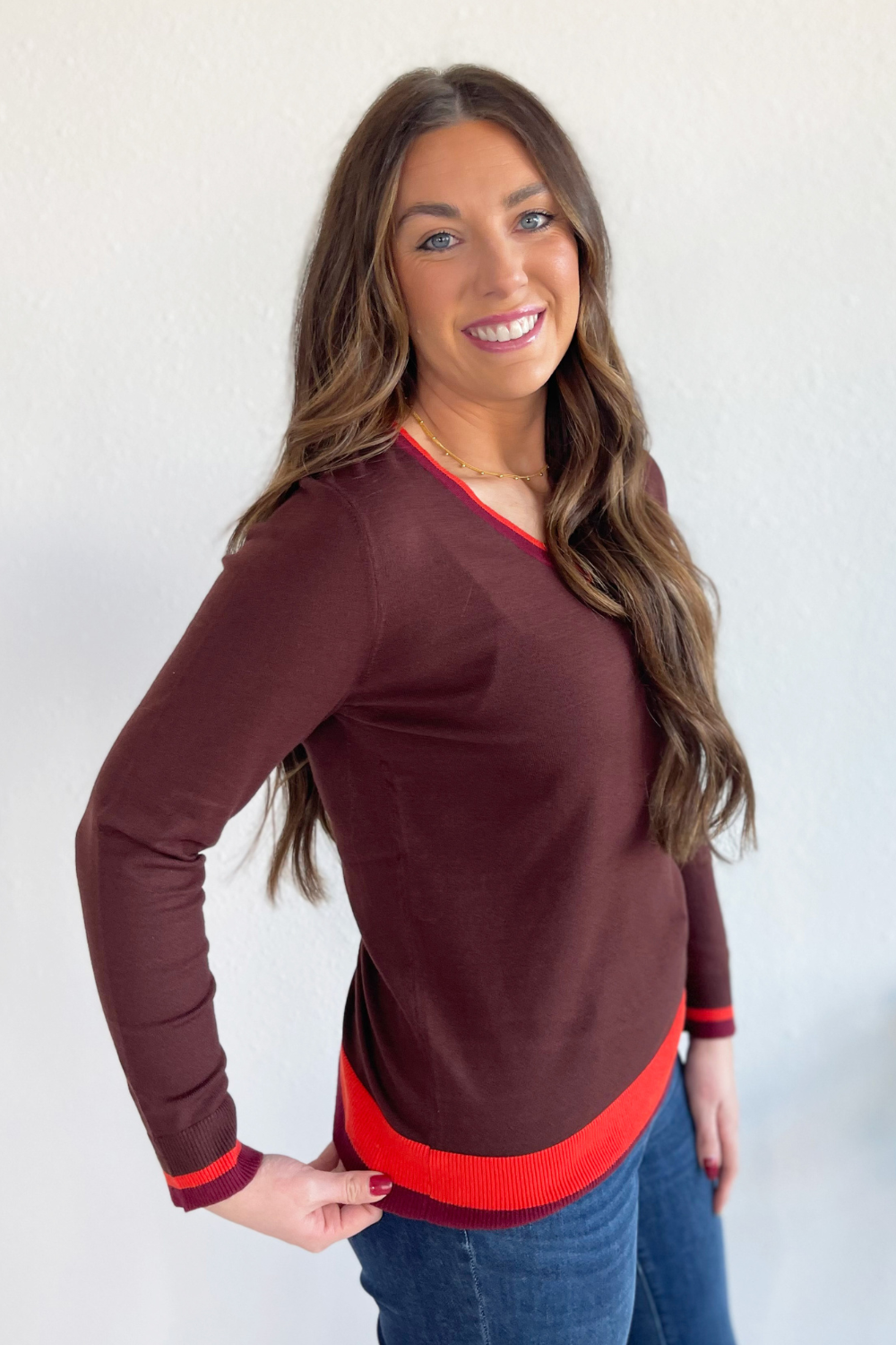 Long Sleeve V-Neck Colorblock Sweater