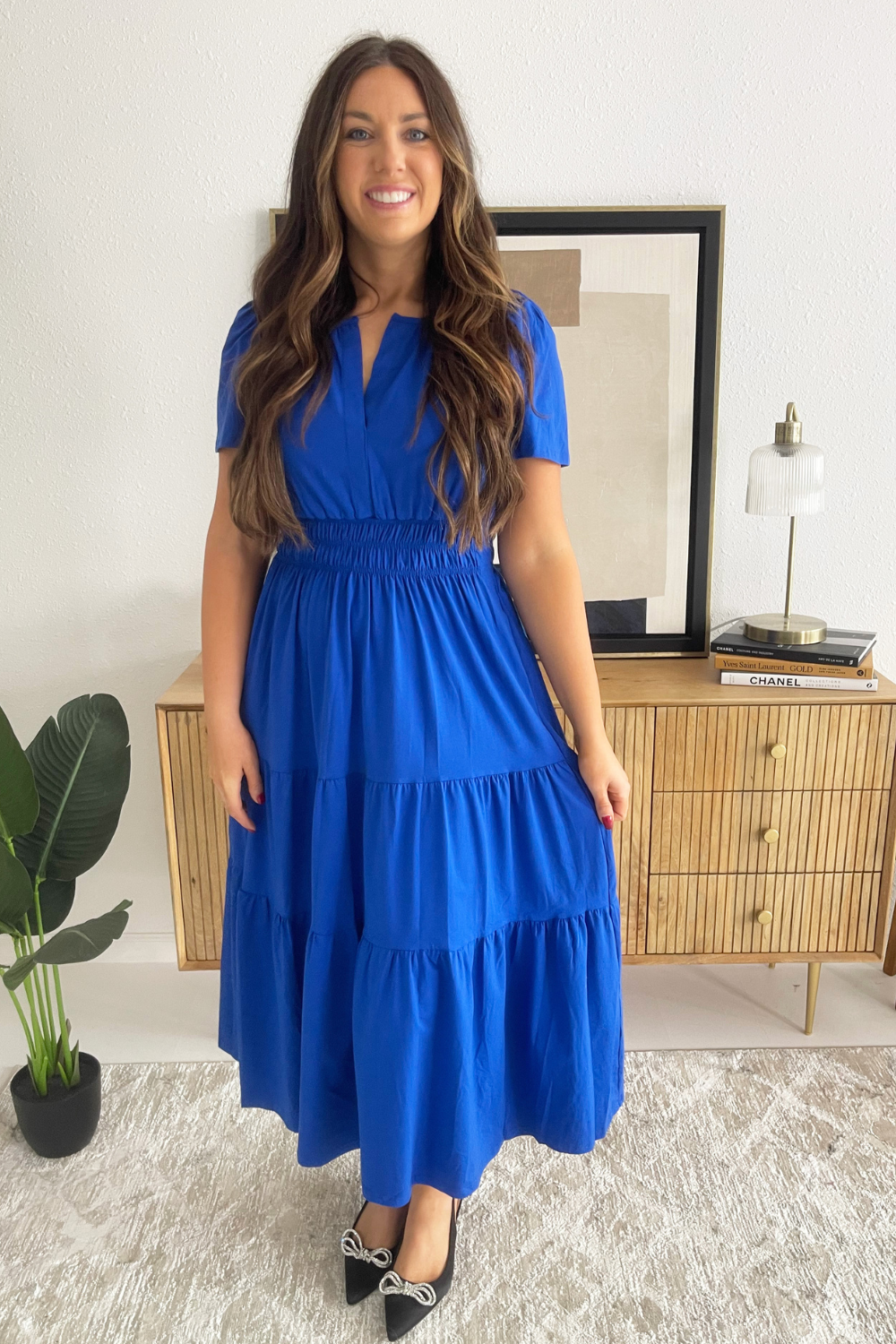 Short Sleeve Tiered Midi Dress